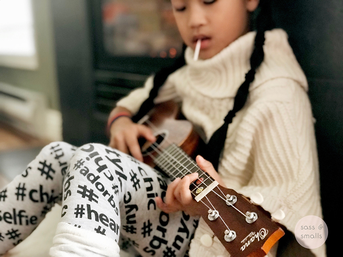 A Girl and Her Ukulele - Kids and Music www.sassandsmalls.com